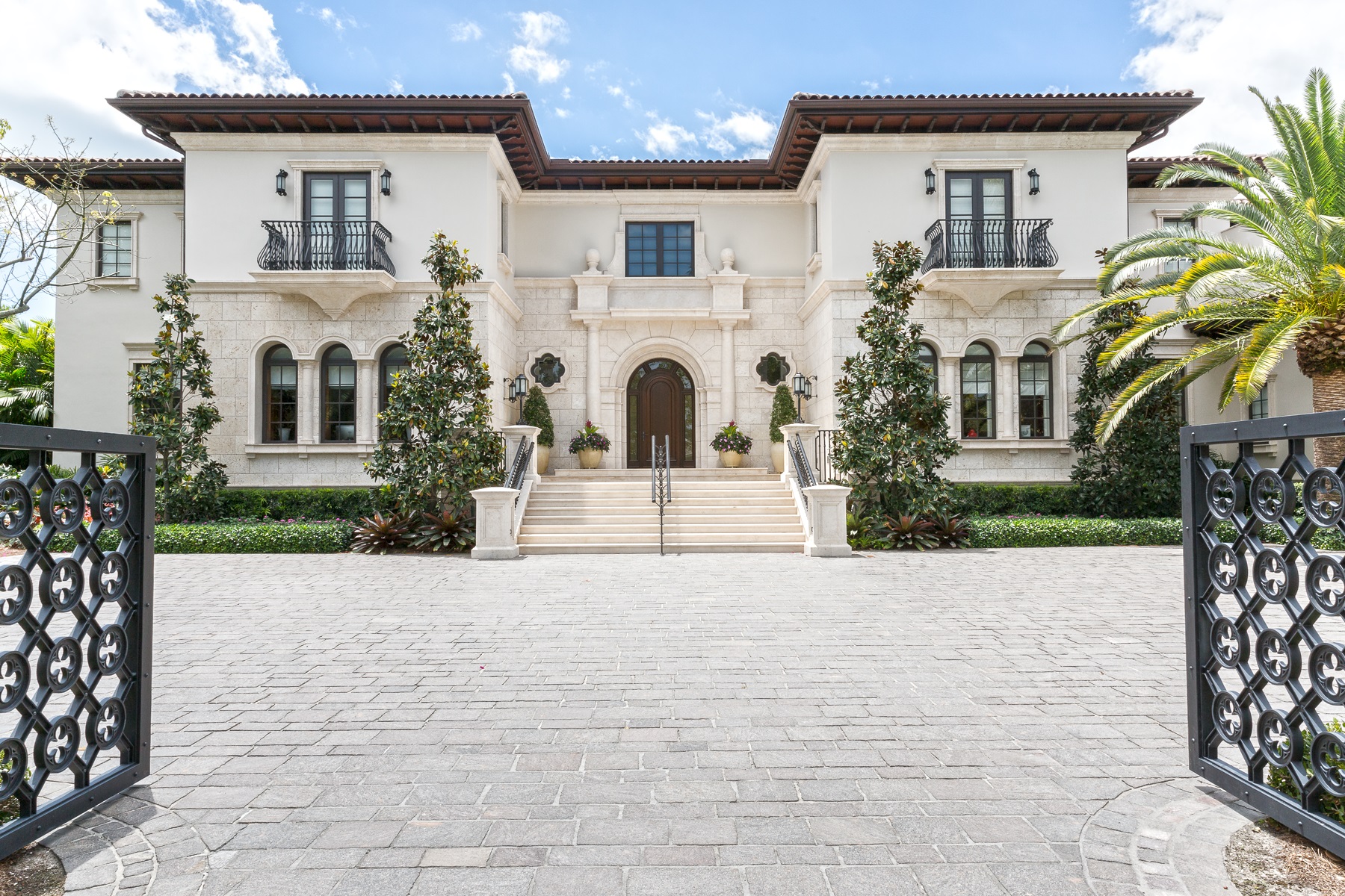 Luxury Home Sales in Miami Continue to Rise